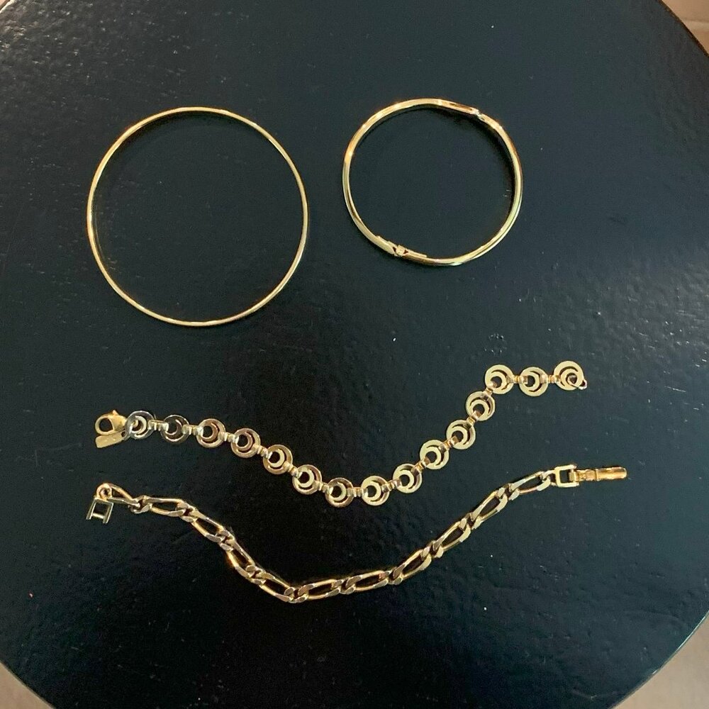 SET OF 4 VINTAGE MONET GOLD TONE BRACELETS, BANGLE,  SNAP ON, 2 LINKED, JEWELERY